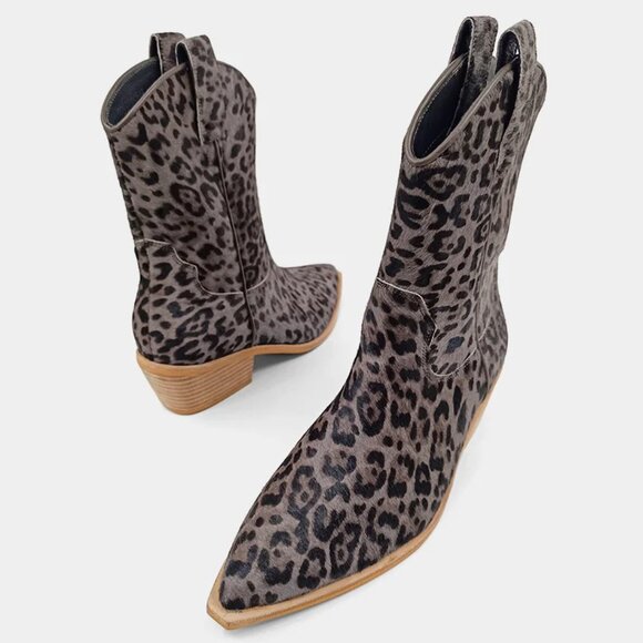 ShuShop Shoes - TONI Leopard print hair western cowboy boots  Size 9